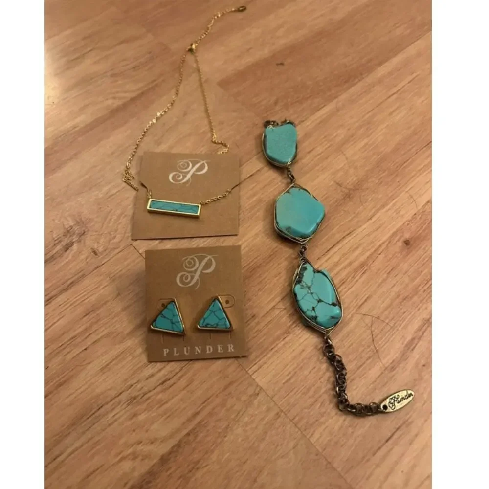 Plunder Design Turquoise Dawson Matching Jewelry 3-Piece Set 2 Pieces NWT 1 GUC
